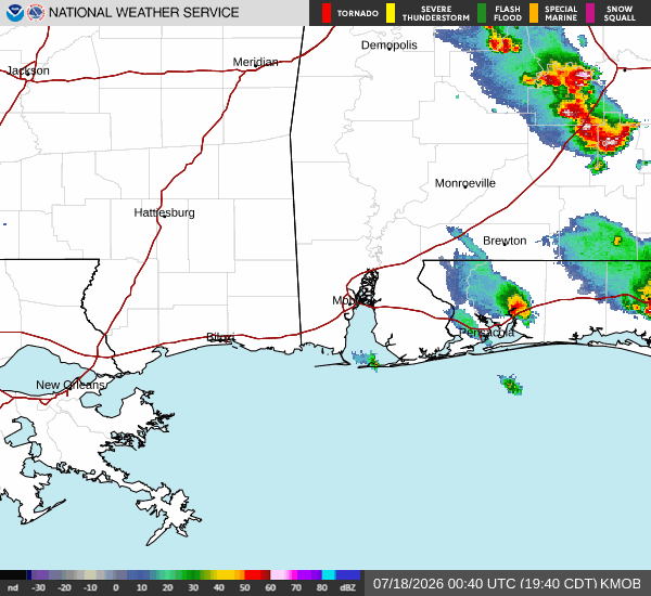 National Weather Service KMOB radar loop showing precipitation across south Alabama and the Florida panhandle